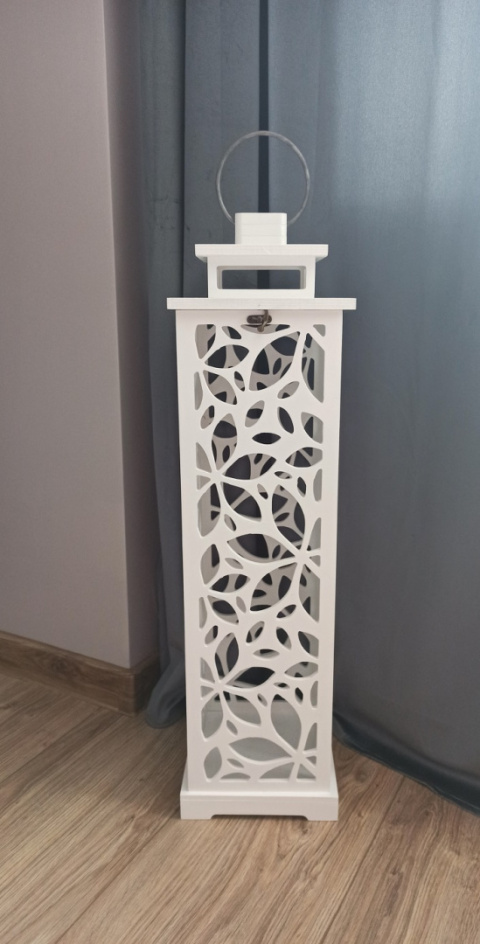 Lampion, latarnia ażurowa, uchwyt metalowy Lampion, latarnia ażurowa, uchwyt metalowy